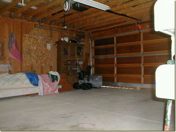 JesterCtGarage.jpg